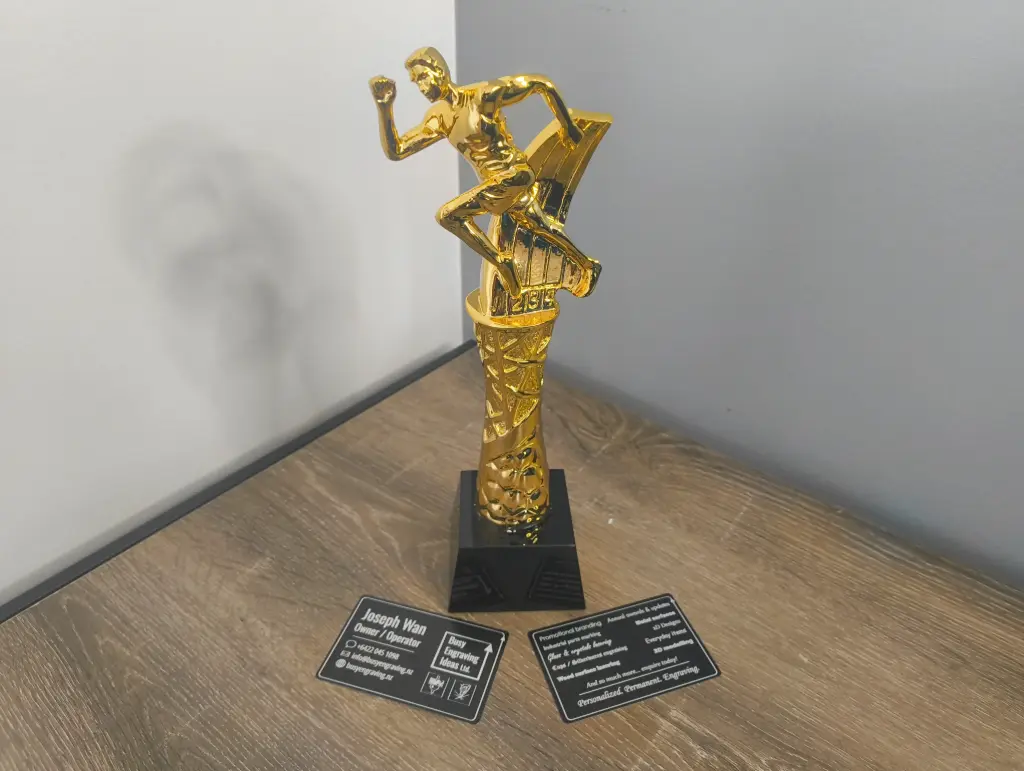 Resin Trophy - Running